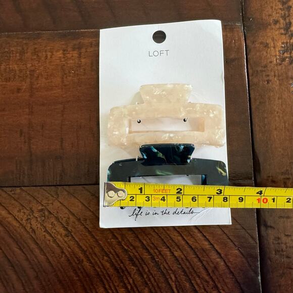 LOFT Claw Hair Clips Set of 2 Large 3.25" NEW Gift for Her 2 Pack - Picture 6 of 6